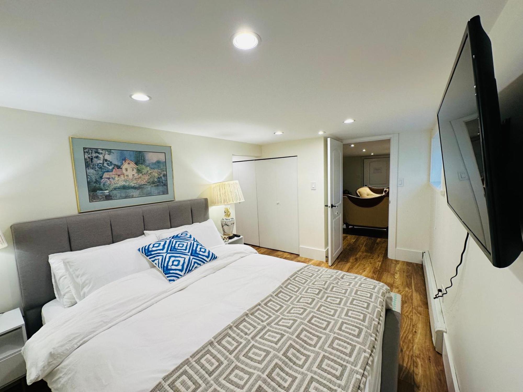 Shaughnessy Cozy Bedrooms Guest House Vancouver Exterior photo