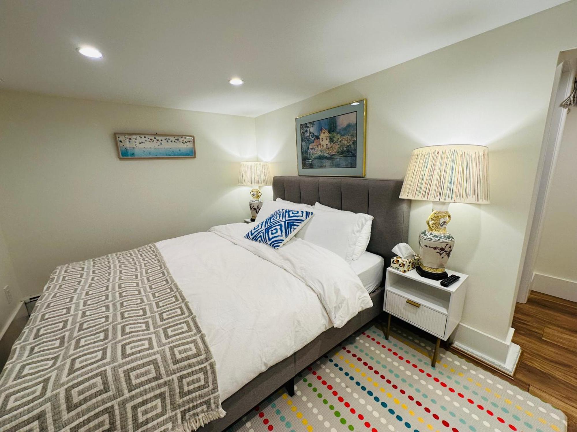 Shaughnessy Cozy Bedrooms Guest House Vancouver Exterior photo