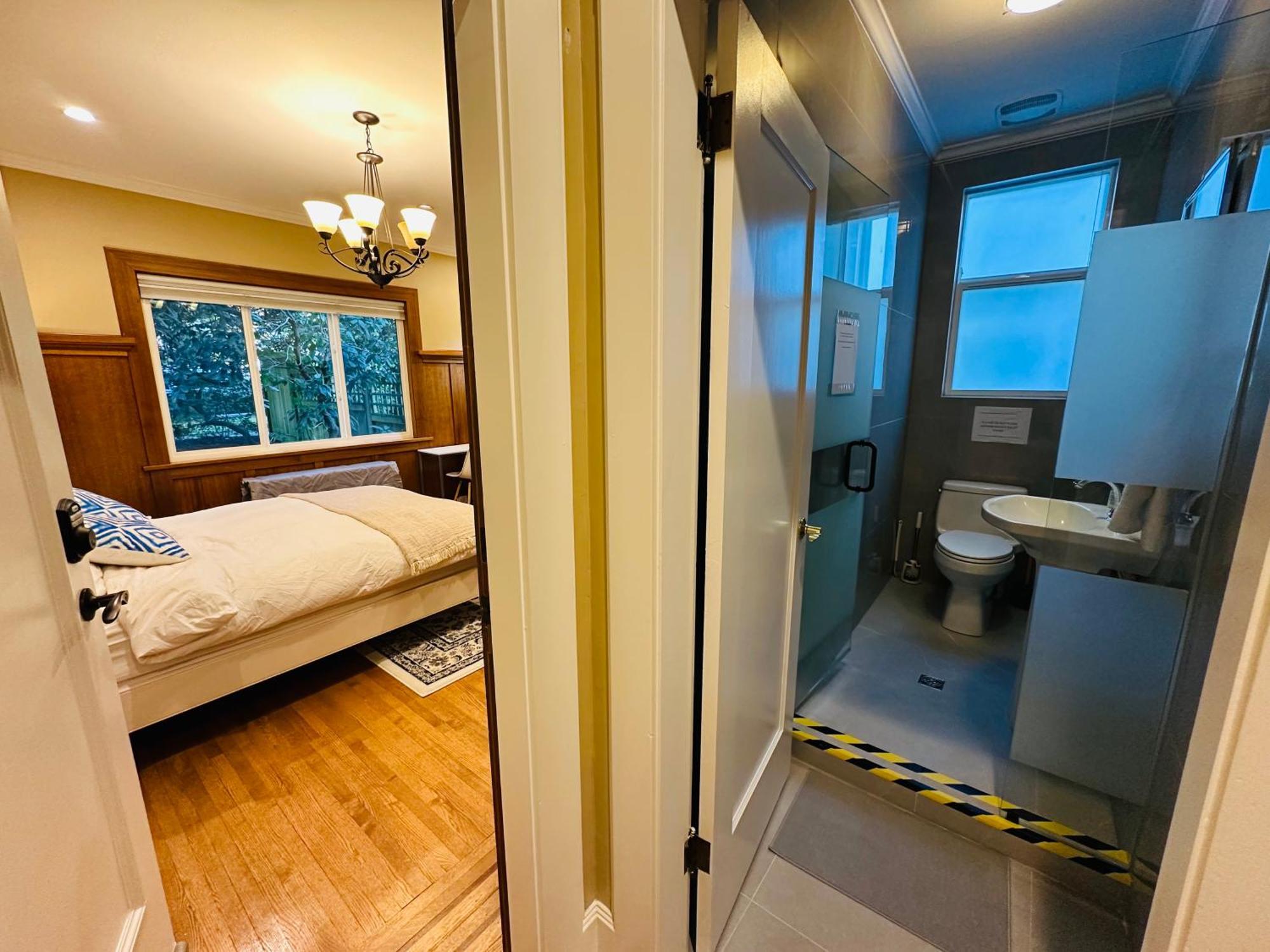 Shaughnessy Cozy Bedrooms Guest House Vancouver Exterior photo